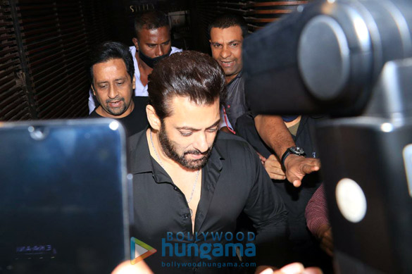 photos salman khan snapped at estella in juhu 1