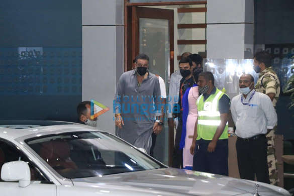 photos sanjay dutt snapped at kalina airport 2