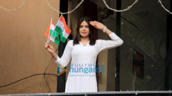 Photos: Sherlyn Chopra snapped in Juhu