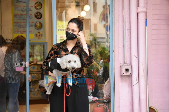 photos tamannaah bhatia snapped with her pet in versova 02 2