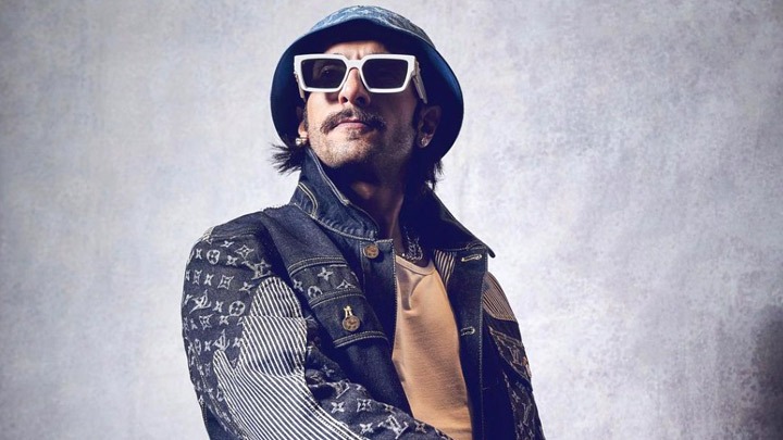 Ranveer Singh exclusive on Cirkus: “Audience ko promise- aap saare tension bhool jao, hum aapko…” Ranveer Singh exclusive on Cirkus: “Audience ko promise- aap saare tension bhool jao, hum aapko…”