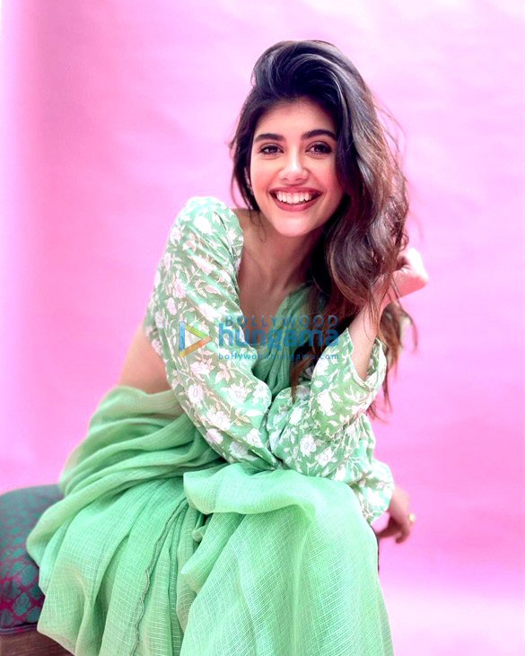 sanjana sanghi 3 20