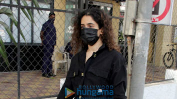 Photos: Sanya Malhotra spotted in Santacruz