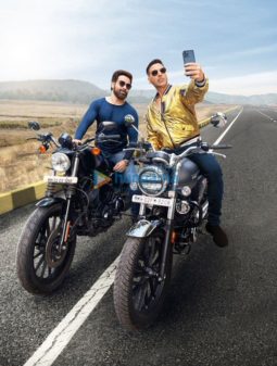 Movie Stills Of The Movie Selfiee