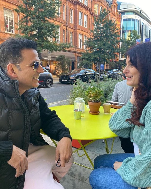 "Thank you for making each day feel like the first" - says Akshay Kumar to Twinkle Khanna on their 21st wedding anniversary "Thank you for making each day feel like the first" - says Akshay Kumar to Twinkle Khanna on their 21st wedding anniversary
