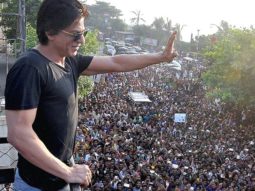 “You are from the country of Shah Rukh Khan”- Indian professor gets travel booking in Egypt without advance payment from a fan of the superstar