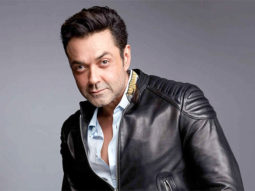 Amid Russia-Ukraine war, Bobby Deol deceiving the Russian army in Players goes viral; netizens say “Ukraine should approach Bobby”