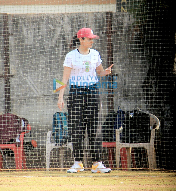 anushka sharma snapped while training for her role as jhulan goswami in the film chakda xpress 4