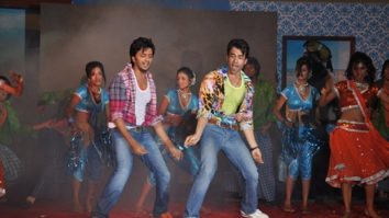 “I was to pull my trousers down, but I pulled my underwear down along with them, inadvertently putting my booty on full display for a few seconds” – Tusshar Kapoor