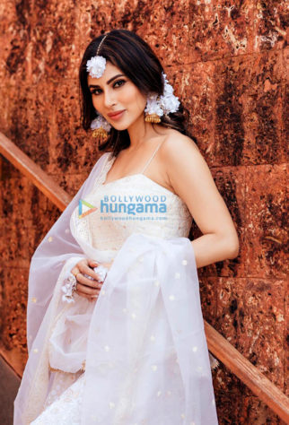 Celeb Photos Of Mouni Roy