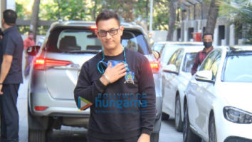 Photos: Aamir Khan piques peoples’ interest of reviving the T-Series film Mogul after being snapped outside their office in Andheri