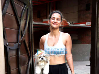 Photos: Aisha Sharma spotted in Bandra