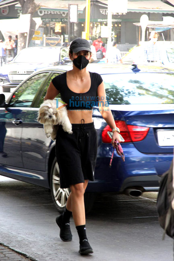 Photos: Aisha Sharma spotted in Bandra