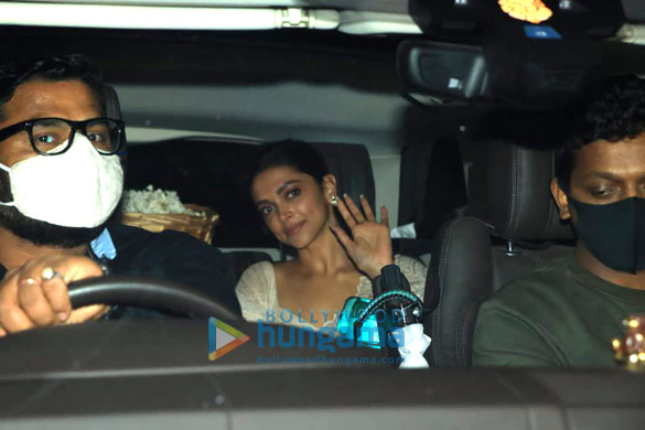 photos alia bhatt deepika padukone kriti sanon and others snapped at the screening of the film gangubai kathiawadi at yash raj studios 2