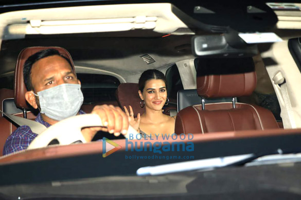 photos alia bhatt deepika padukone kriti sanon and others snapped at the screening of the film gangubai kathiawadi at yash raj studios 3