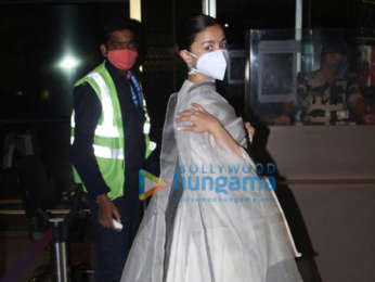 Photos: Alia Bhatt goes traditional for her airport look; Rashmika Mandanna keeps it chic