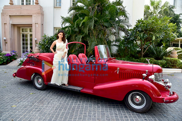 photos alia bhatt poses alongside a red antique car as she promotes her film gangubai kathiawadi 4 photos alia bhatt poses alongside a red antique car as she promotes her film gangubai kathiawadi 4