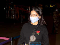 Photos: Bhumi Pednekar and Farhan Akhtar snapped at the airport