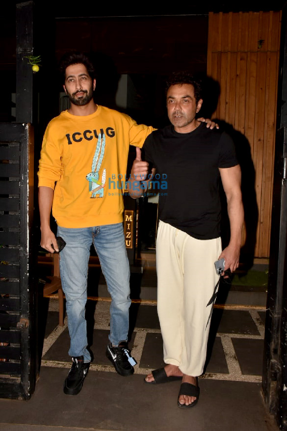 photos bobby deol and ankur bhatia spotted at mizu 4