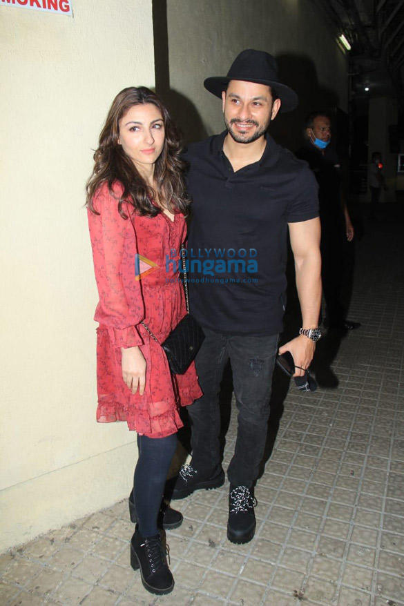 photos celebs attend the premiere of the film badhaai do 77 3