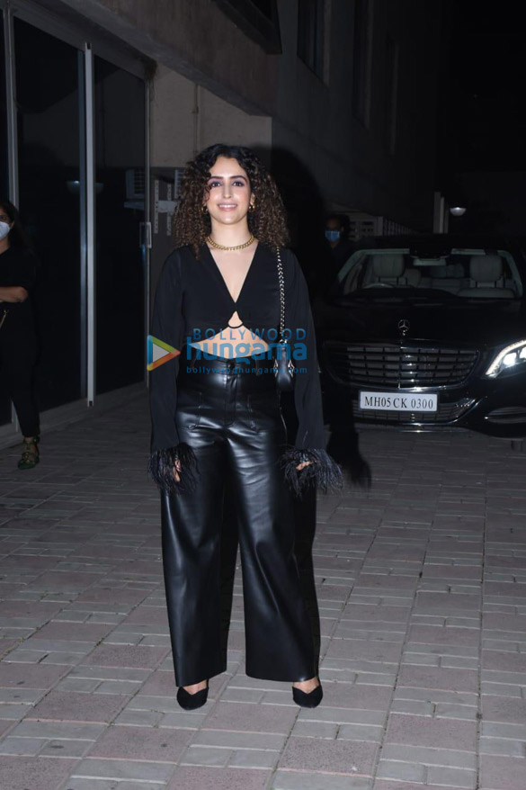 photos celebs attend the premiere of the movie gehraiyaan 0088 10