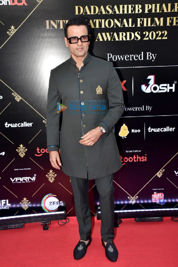 photos celebs grace the dadasaheb phalke international film festival awards 2022 7