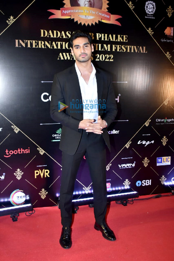 photos celebs grace the dadasaheb phalke international film festival awards 20224 1