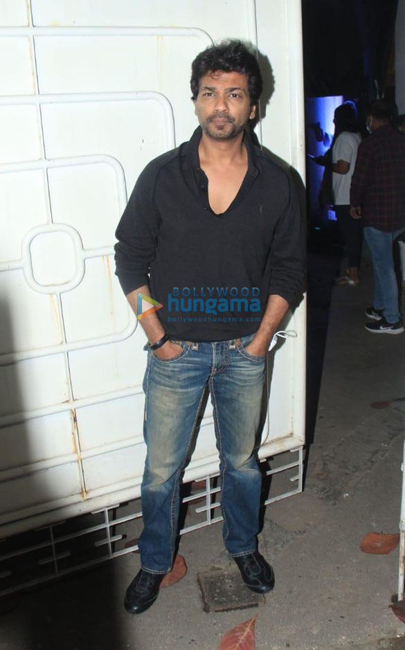 photos celebs grace the premier of the film love hostel 987 3