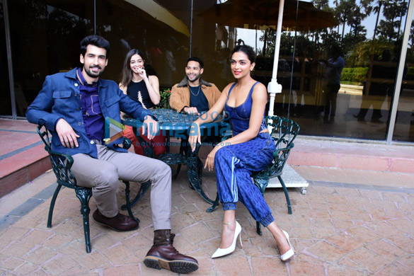 photos deepika padukone siddhant chaturvedi ananya panday dhairya karwa spotted promoting their film gehraiyaan at taj lands end in bandra 8