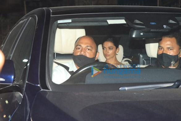photos deepika padukone snapped arriving to watch the alia bhatt starrer gangubai kathiawadi 2