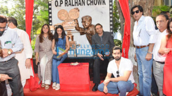 Photos: Dharmendra, Zeenat Aman, Priya Dutt and others at the inauguration of O.P. Ralhan chowk in Mumbai