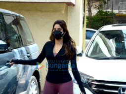 Photos: Janhvi Kapoor and Sara Ali Khan spotted at Pilates class
