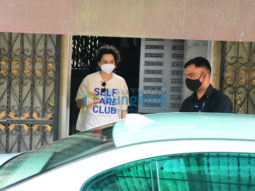 Photos: Kangana Ranaut dons a T-shirt with a message as she gets snapped outside a Pilates studio
