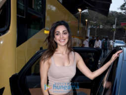 Photos: Kiara Advani and Varun Dhawan snapped at Film city for a shoot of their upcoming film Jug Jugg Jeeyo