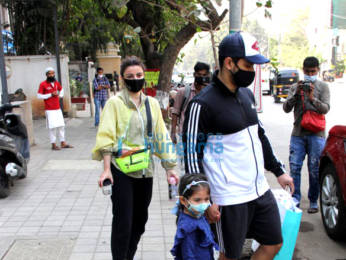 Photos: Kunal Kemmu and Soha Ali Khan spotted at Food Hall in Santacruz