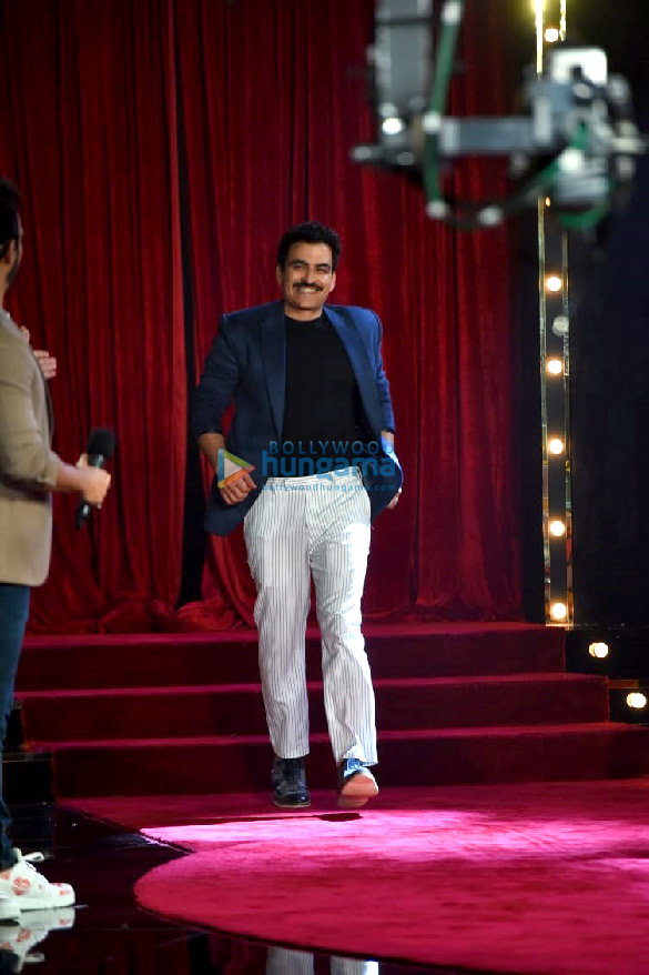 photos madhuri dixit sanjay kapoor karan johar and others unveil the trailer of the fame game 5 photos madhuri dixit sanjay kapoor karan johar and others unveil the trailer of the fame game 5