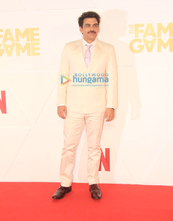 photos madhuri dixit and other celebs grace the premiere of the netflix original the fame game 12 3
