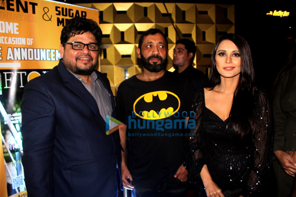 photos minissha lamba snapped at etoiles today magazine launch 8