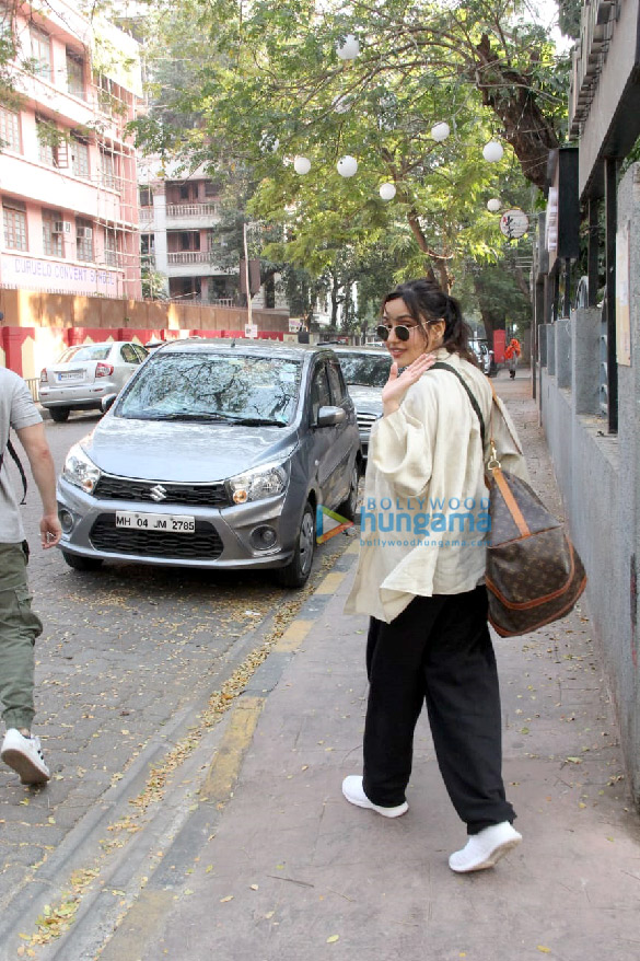 photos neha sharma spotted outside a gym in bandra 4 4
