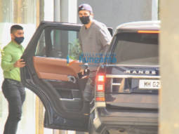 Photos: Ranbir Kapoor snapped in Andheri