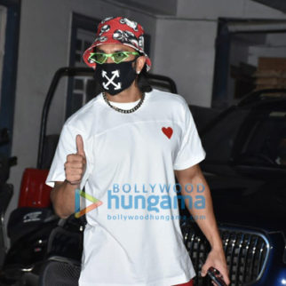 Photos: Ranveer Singh spotted at a dubbing studio in Bandra