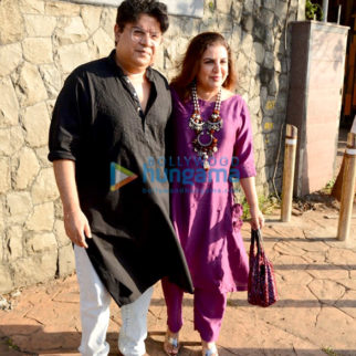 Photos: Sajid Khan and sister Farah Khan snapped visiting the newly wed couple Farhan Akhtar and Shibani Dandekar's residence