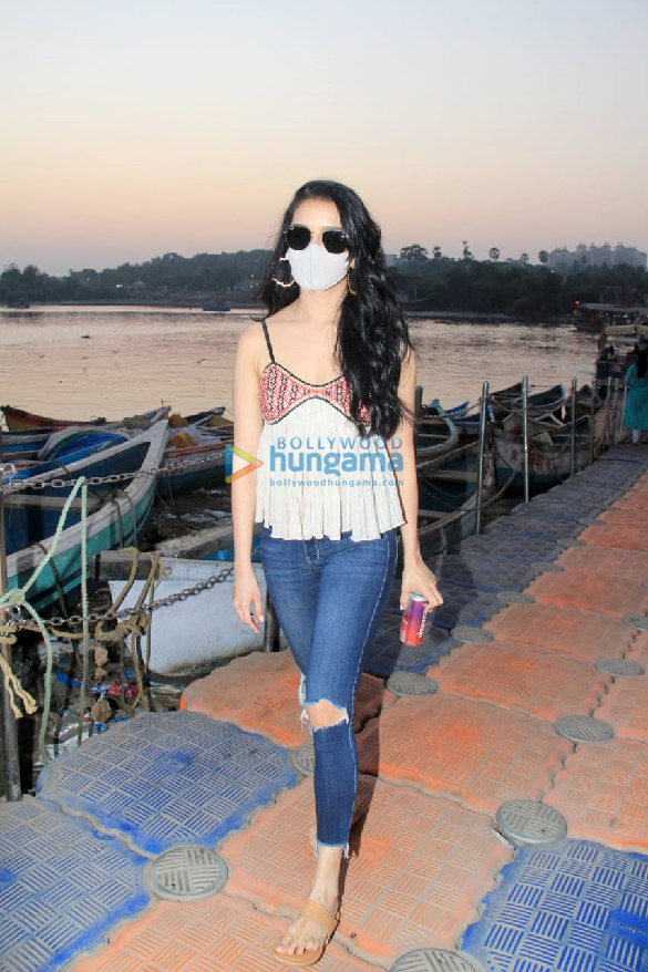 photos shraddha kapoor keeps it casual in denims and off white top as she gets snapped at versova jetty 1