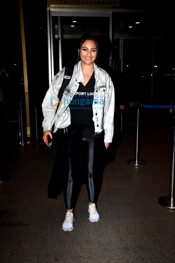 photos sonakshi sinha raveena tandon and jannat zubair rahmani look their stylish best as they get snapped at the airport 1