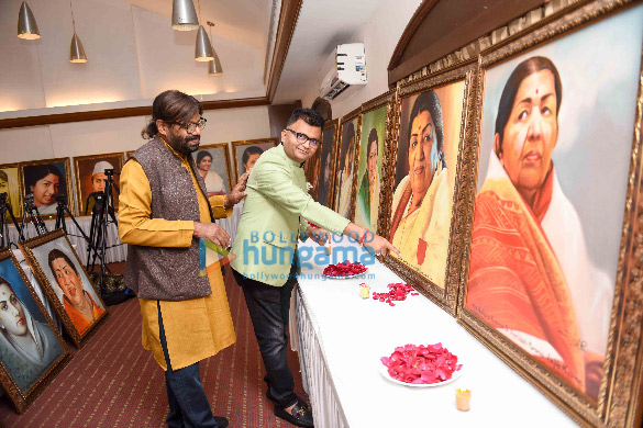 photos sunil pal rishabh tandon shikha malhotra sakshi holka grace aneel murarkas painting exhibition featuring portraits of the late lata mangeshkar 2