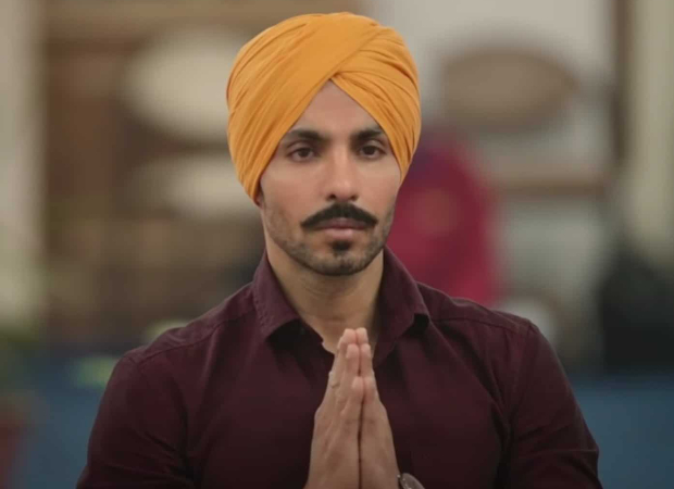 Punjabi actor Deep Sidhu dies in tragic accident; Ammy Virk condoles his death