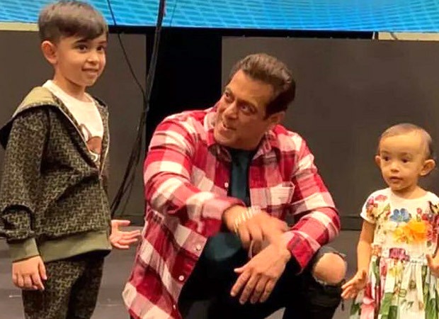 Salman Khan Has An Adorable Moment With His Nephew And Niece As He Tries To Make Them Dance To