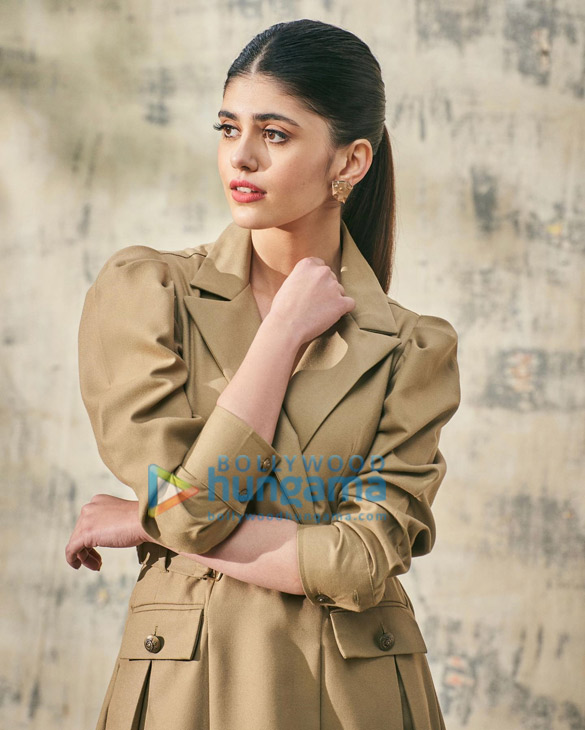 sanjana sanghi 1 35
