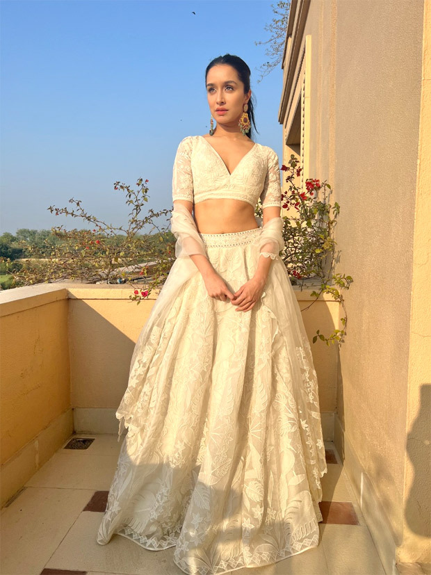 Shraddha Kapoor looks alluring in plunging neckline blouse and ivory lehenga by Anita Dongre worth Rs. 1.9 lakh for Luv Ranjan's wedding Shraddha Kapoor looks alluring in plunging neckline blouse and ivory lehenga by Anita Dongre worth Rs. 1.9 lakh for Luv Ranjan's wedding