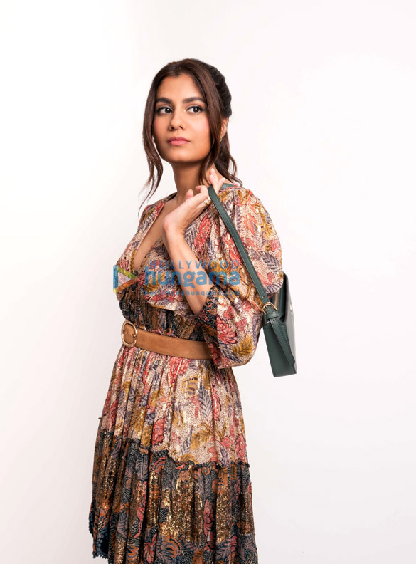 shreya dhanwanthary 2 3